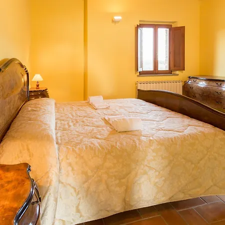 莫纳恰诺庄园酒店 *