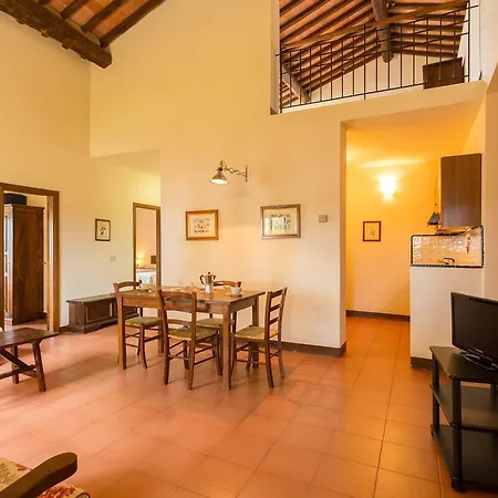 Farm stay Tenuta Di Monaciano *