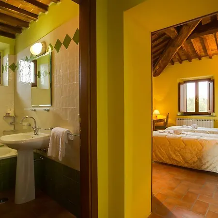 Tenuta Di Monaciano Farm stay